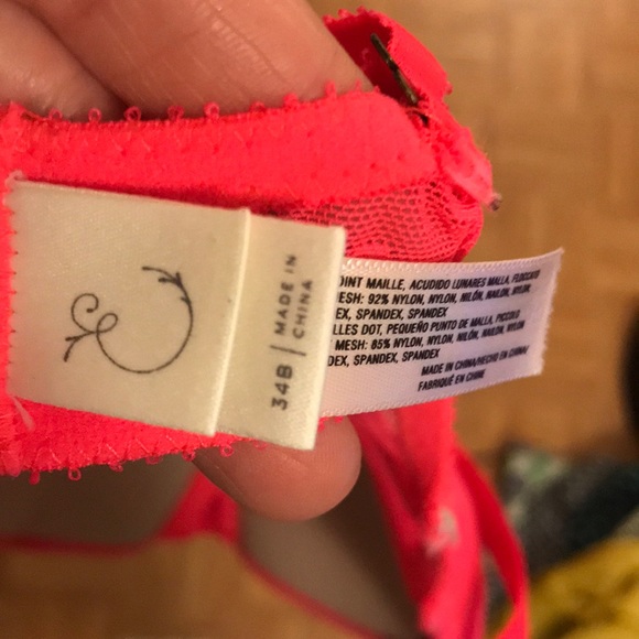 NWOT convertible strapless bra - Picture 4 of 4